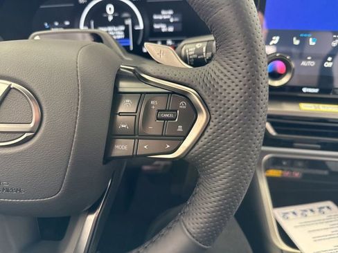 New 2026 Lexus TX 500h AWD image 20