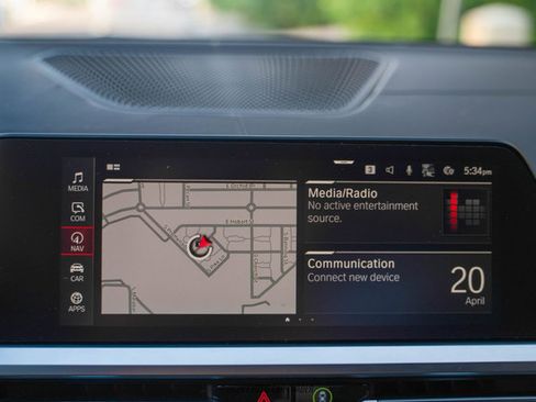 Used 2022 BMW M3 Competition w/ M Carbon Exterior Package image 26