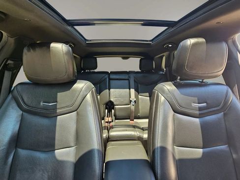 Used 2020 Cadillac XT5 Premium Luxury AWD/4WD image 21