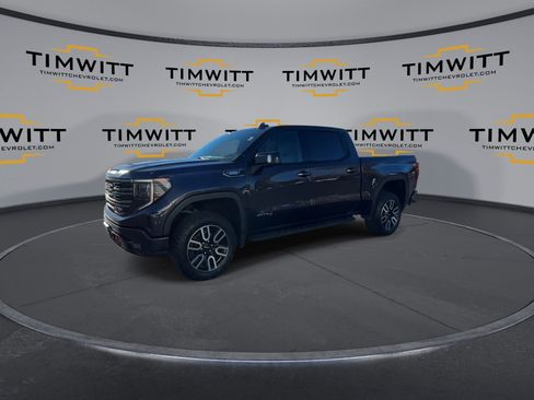 Used 2022 GMC Sierra 1500 AT4 w/ AT4 Premium Package image 5
