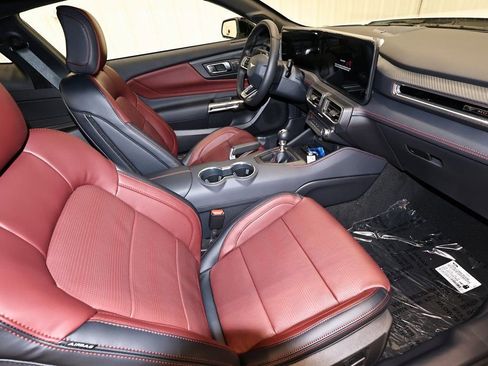 New 2026 Ford Mustang GT Premium w/ GT Performance Package image 18