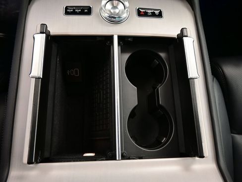 Used 2025 Lincoln Navigator Reserve image 20