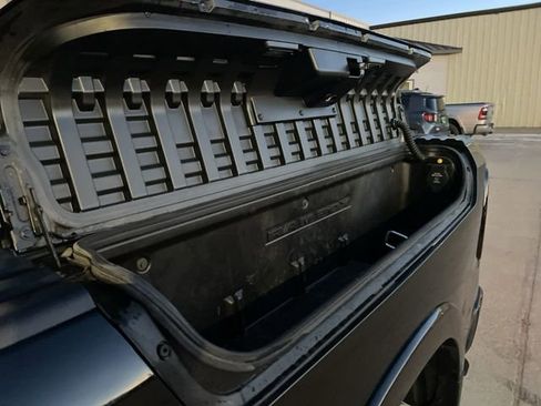 Used 2025 RAM 1500 Big Horn AWD/4WD image 5