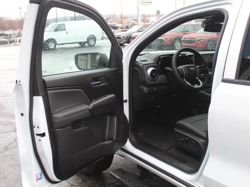 New 2026 Chevrolet Colorado LT w/ LT Convenience Package image 8