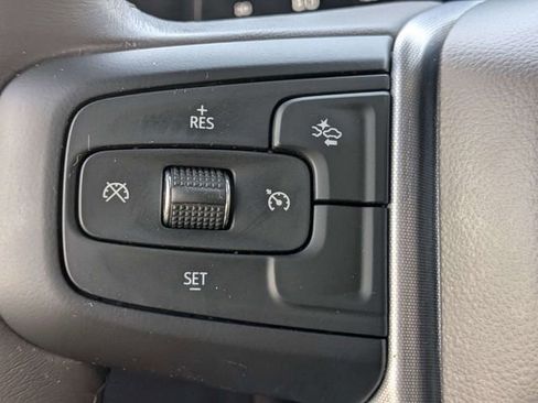 Used 2022 GMC Yukon SLE w/ Gmc Pro Safety Plus Package RWD image 21