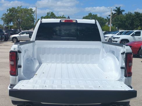 New 2026 RAM 1500 4x4 Crew Cab image 13