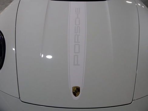 Used 2020 Porsche 911 Carrera RWD image 7
