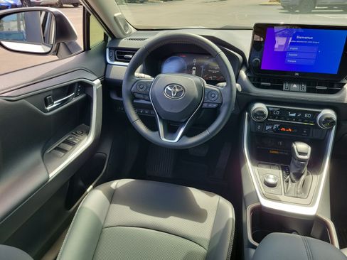 Used 2025 Toyota RAV4 Limited w/ Advanced Technology Package AWD/4WD image 16