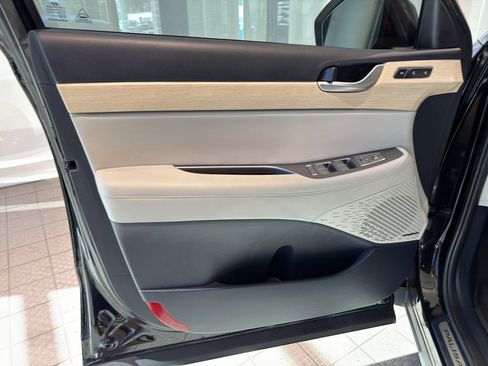 Used 2024 Hyundai Palisade Limited image 15