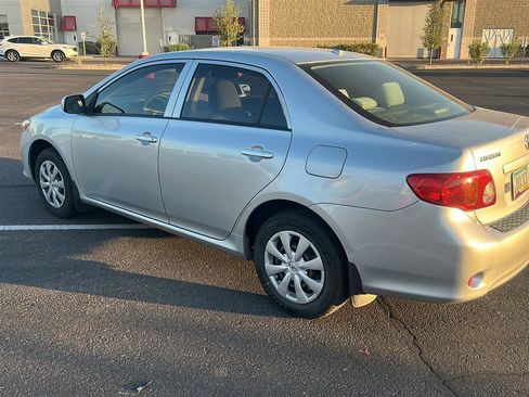 Used 2010 Toyota Corolla S FWD image 2