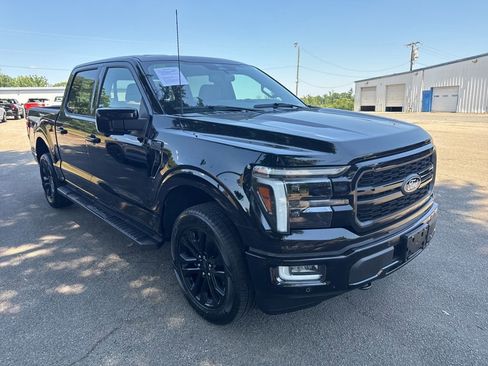 Used 2024 Ford F150 Lariat w/ Equipment Group 502A High AWD/4WD image 7