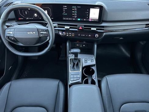 New 2026 Kia Sportage SX FWD image 15