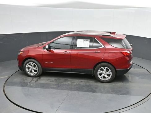 Used 2018 Chevrolet Equinox Premier image 35