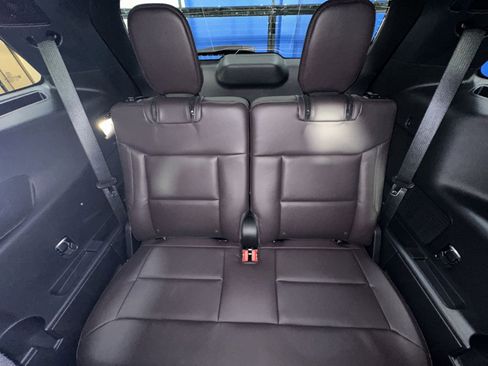 New 2026 Ford Explorer Platinum w/ LUX Leather Package image 36