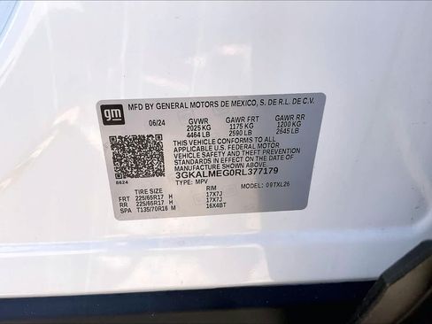 Used 2024 GMC Terrain SLE FWD image 34