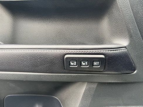 Certified 2017 Toyota 4Runner Limited image 19