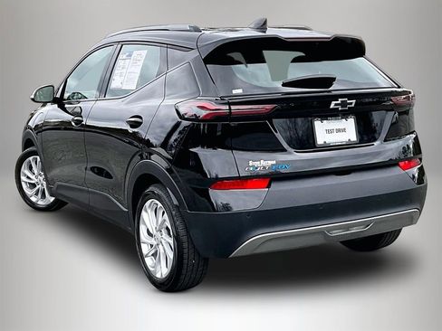 Certified 2023 Chevrolet Bolt EUV LT w/ Driver Confidence Package image 8