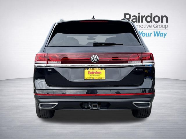 Used 2025 Volkswagen Atlas SE AWD/4WD image 6