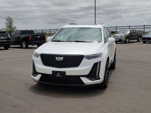 Certified 2023 Cadillac XT6 Sport w/ LPO, Onyx Lite Package AWD/4WD image 1