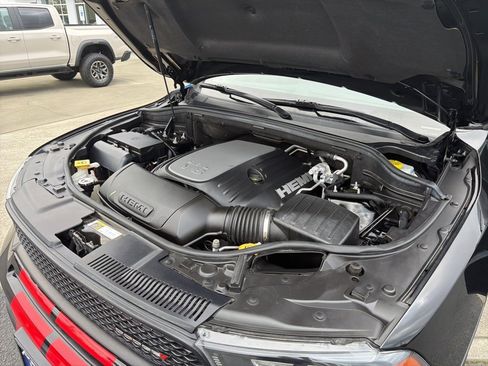 Used 2020 Dodge Durango R/T w/ Technology Group image 32