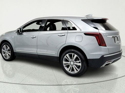 Used 2025 Cadillac XT5 Premium Luxury w/ LPO, Floor Liner Package FWD image 3