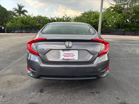 Used 2018 Honda Civic LX image 8