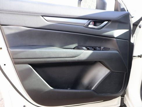 Used 2020 MAZDA CX-5 Touring image 21