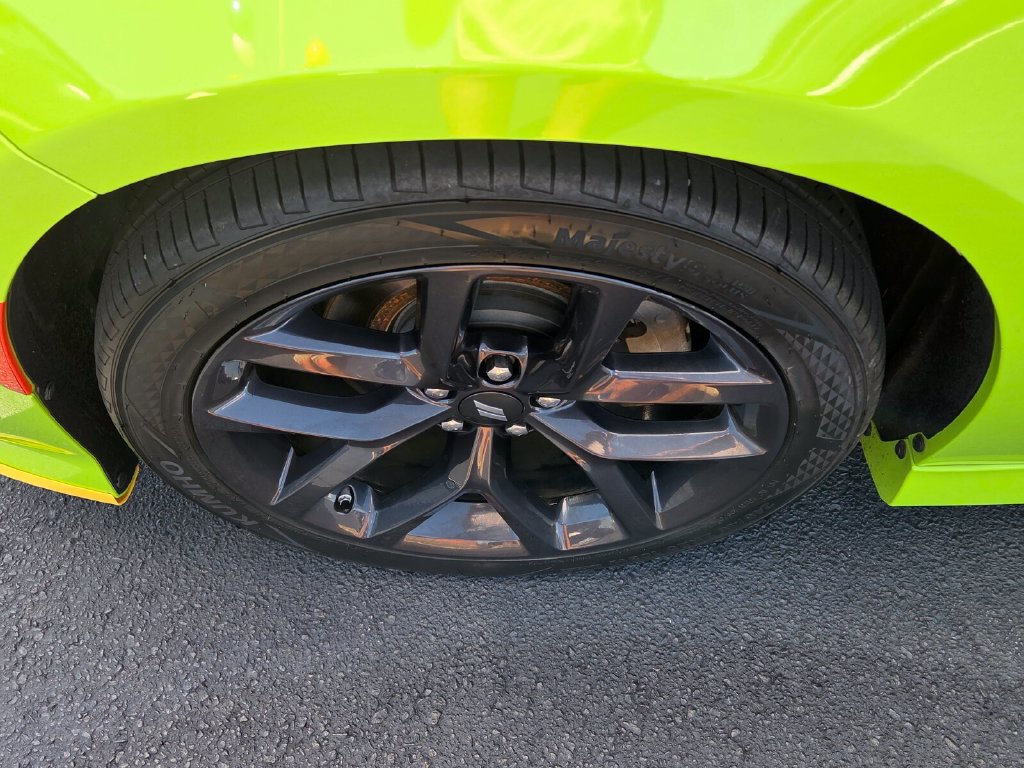Used 2023 Dodge Charger R/T w/ Blacktop Package RWD image 18