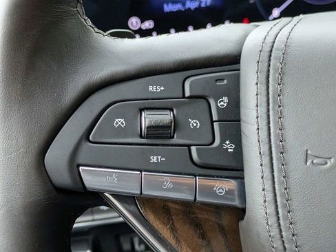 Certified 2024 Cadillac Escalade ESV Sport Platinum w/ LPO, ONYX Package AWD/4WD image 28