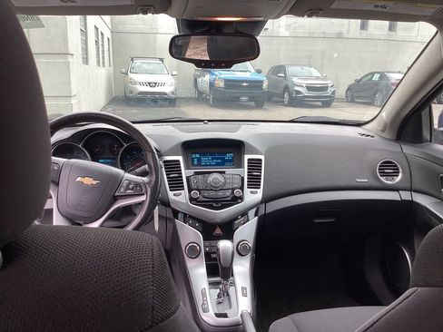 Used 2013 Chevrolet Cruze LT w/ All-Star Edition FWD image 27