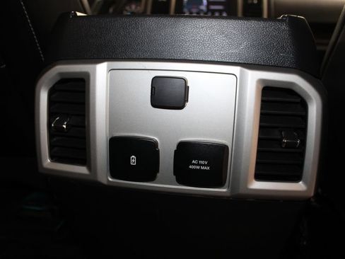 Used 2019 Ford F150 Lariat AWD/4WD image 31