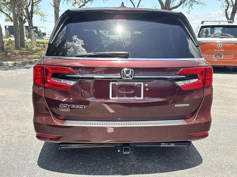 Used 2021 Honda Odyssey Touring image 5