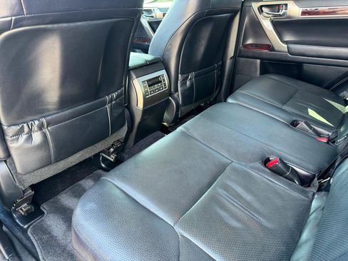 Used 2016 Lexus GX 460 w/ Premium Package image 41