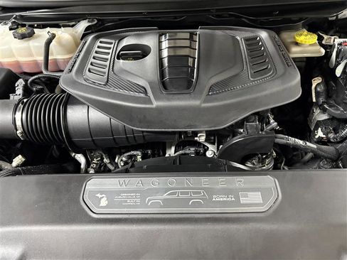 Used 2024 Jeep Wagoneer Series II w/ Flexible Seating Group image 24