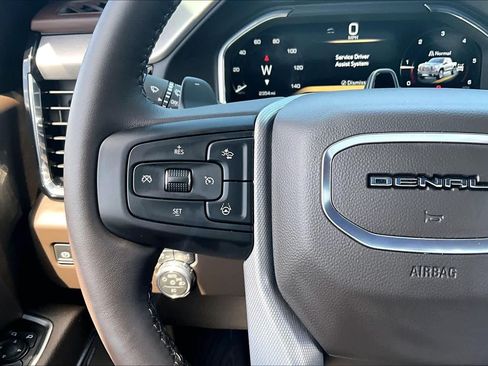 Used 2026 GMC Sierra 1500 Denali AWD/4WD image 24