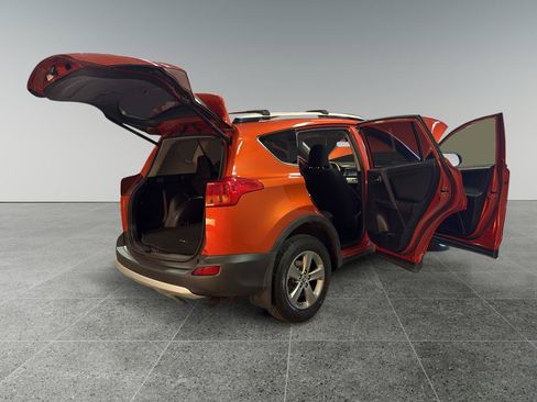 Used 2015 Toyota RAV4 XLE w/ Outdoor Package AWD/4WD image 16