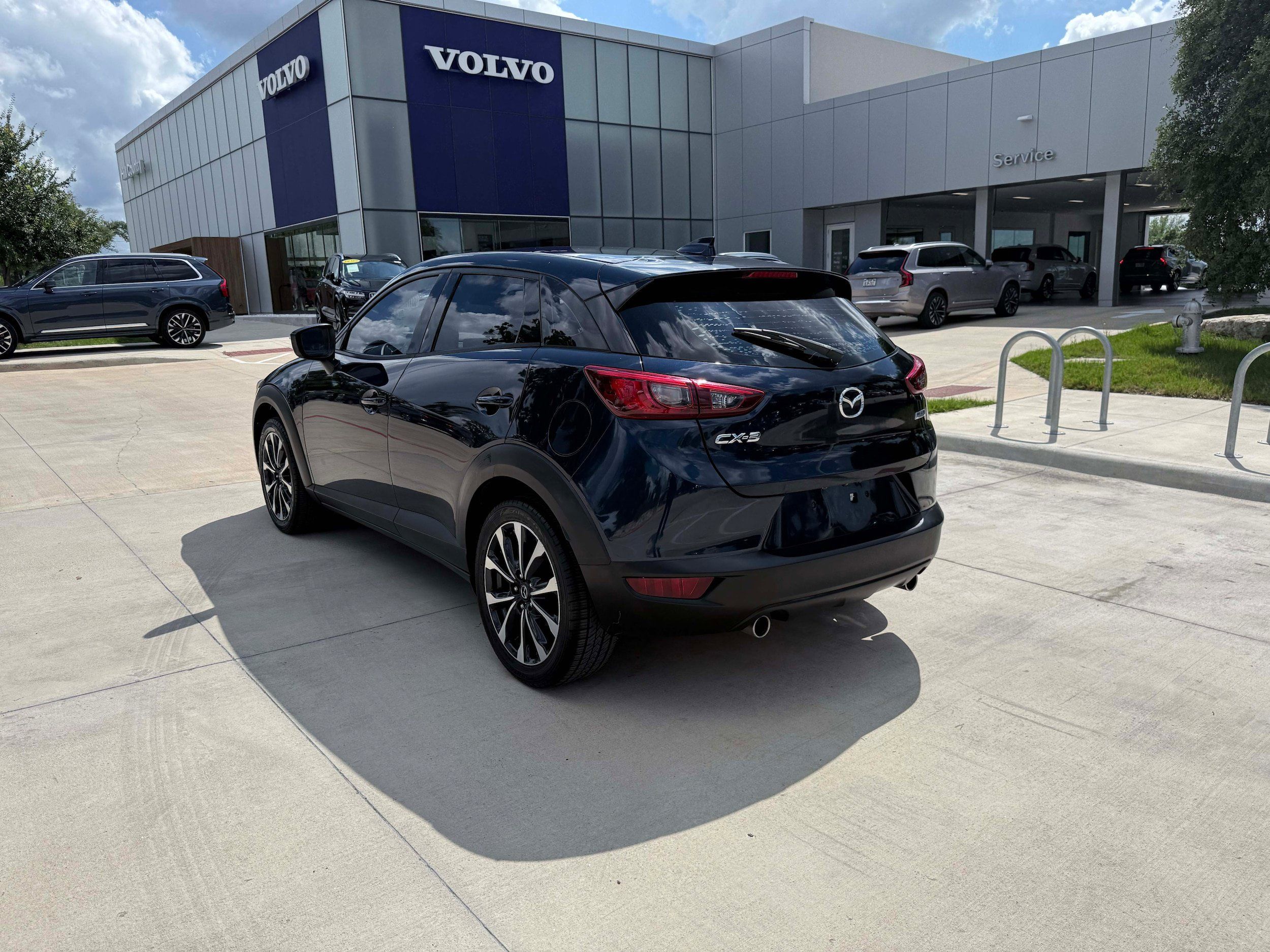 Used 2019 MAZDA CX-3 Touring FWD image 4