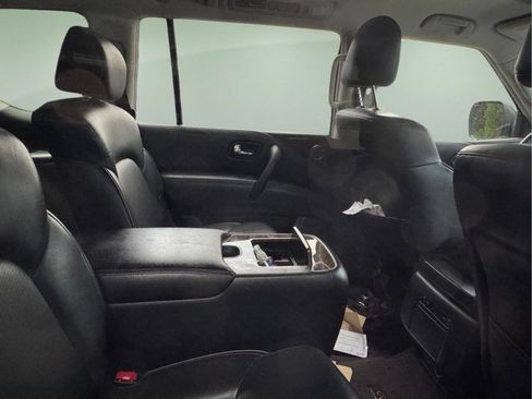 Used 2017 INFINITI QX80 2WD image 15