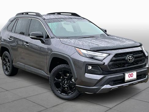 Used 2022 Toyota RAV4 TRD Off-Road image 4