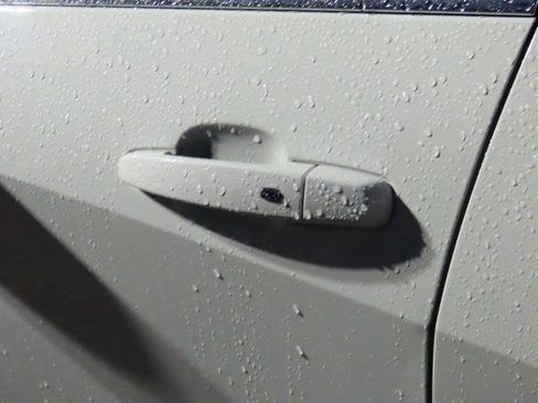 Used 2023 Chevrolet Malibu LT image 22