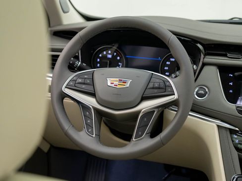 New 2026 Cadillac XT5 Premium Luxury image 11