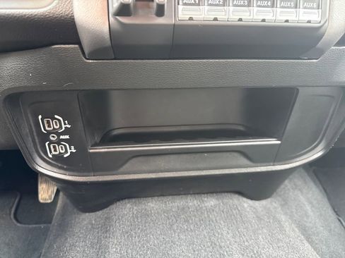 Used 2023 RAM 2500 Big Horn w/ Level 1 Equipment Group AWD/4WD image 11