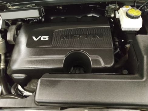 Used 2019 Nissan Pathfinder SV AWD/4WD image 30