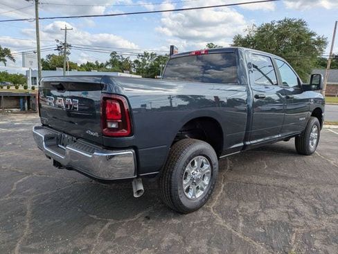 New 2026 RAM 2500 Big Horn AWD/4WD image 4