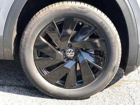 New 2026 Volkswagen Atlas SE AWD/4WD image 9
