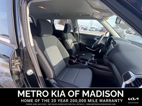 Used 2021 Kia Soul LX image 30