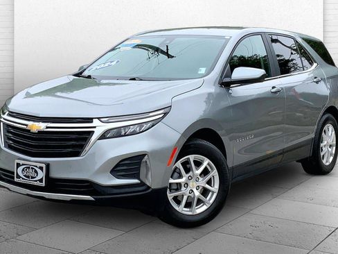 Used 2024 Chevrolet Equinox LT image 13