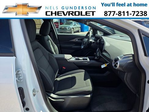 New 2026 Chevrolet Equinox EV LT w/ Comfort Package FWD image 15