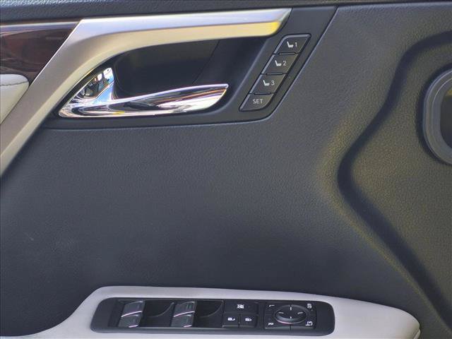 Used 2019 Lexus RX 350 AWD w/ Navigation Package image 2