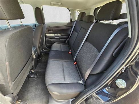 Used 2021 Mitsubishi Outlander Sport SE FWD image 17